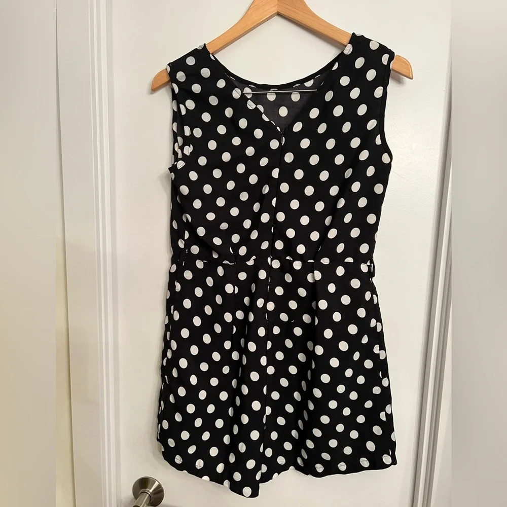 Black and white polka dot onesie/ romper [Free add on item] - Picture 6 of 10